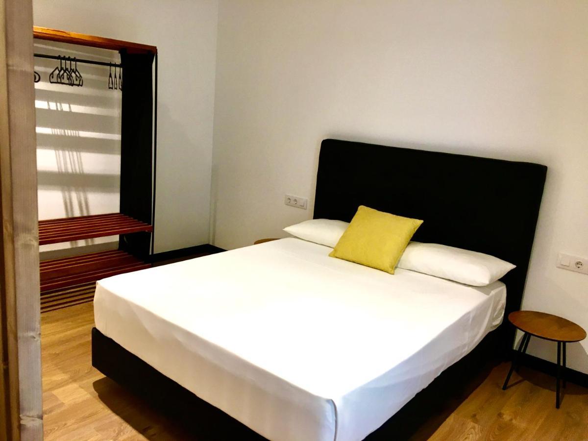 Loft De Diseno Con Balcon Daire Figueres  Dış mekan fotoğraf